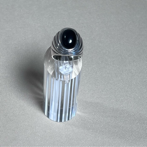Vintage Jewelry - Vintage Sterling Silver Art Deco Black Stone Ring Size 5.75 Cocktail‎ Statement